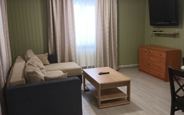 Mozhzhevelovaya Guest house