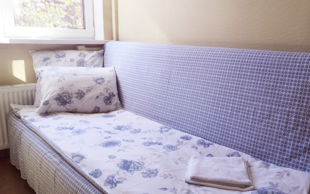 Studiya V Lesnoy Otrade Apartments