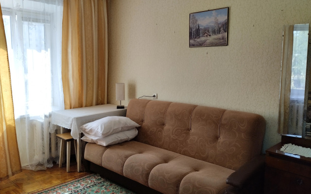 Uyutnaya V Gostyah U Babushki Flat