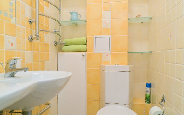 4-komnatnye HomeApart Storozhovskaya, 8 Apartments