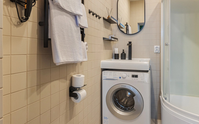 JN Apartments Dizajnerskaya vidovaya studiya s balkonom Flat