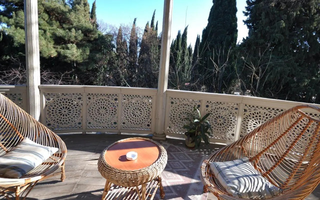 Tekla Palace Hotel
