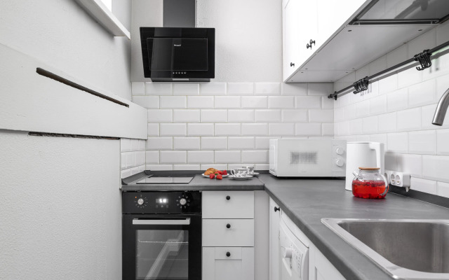 Квартира GM Apartments Четырехкомнатные с двумя санузлами