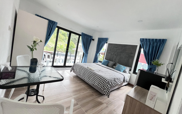 Paradise Corner Apartments