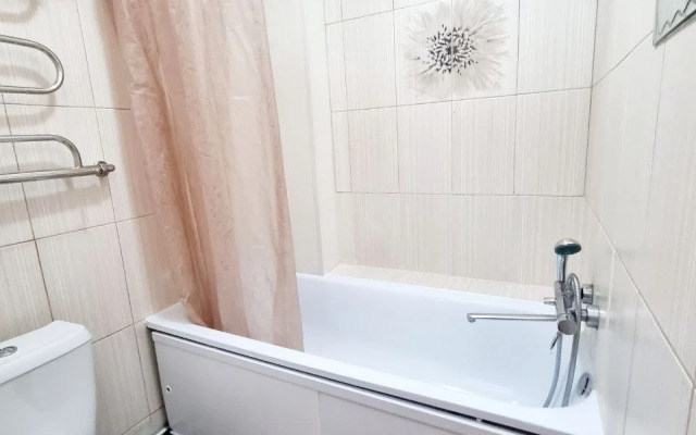 Odnokomnatnaya Kvartira na Yesenina 3 Flat
