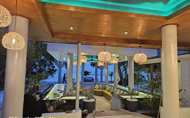 Отель Island Luxury Retreat Maalhos