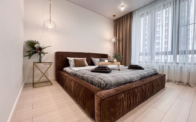 Dizaynerskaya Yevro 2ka Sunvilles V Savin Khaus Flat
