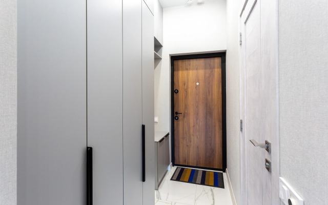 S Balkonom Vozle Morya Alleya 254 Flat