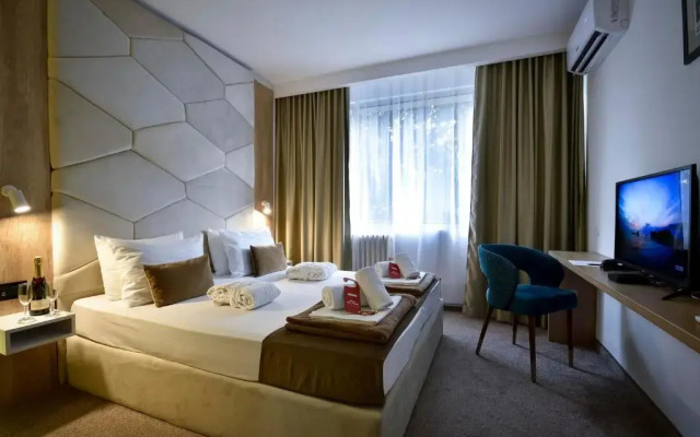 Sumadija Hotel