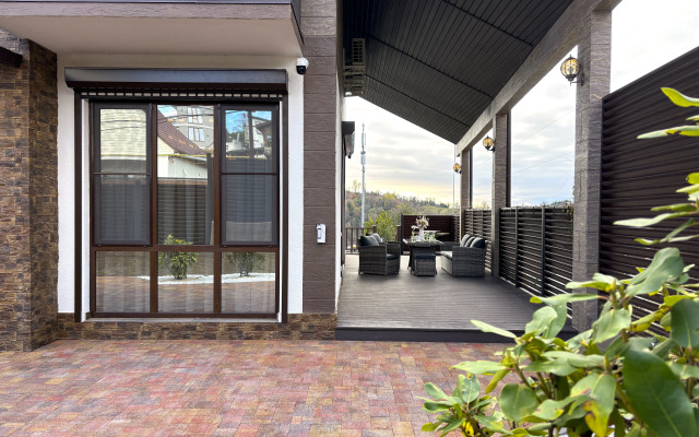 Шале Tech с Подогреваемым Бассейном