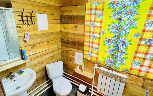 Tayozhny Dom Guest House