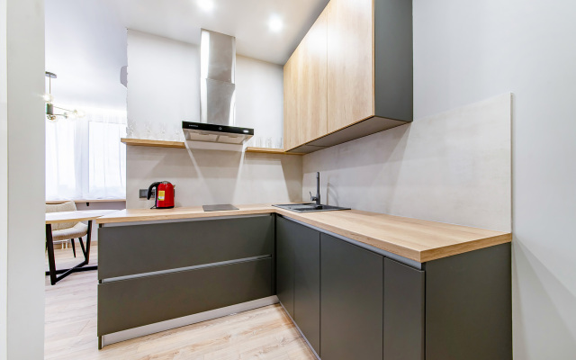 Bulbash v sovremennom ZHilom Komplekse Mayak Apartments
