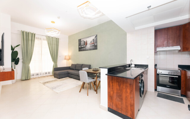 Апартаменты Urban Caves - Chic Apartment With Balcony Near The Walk JBR