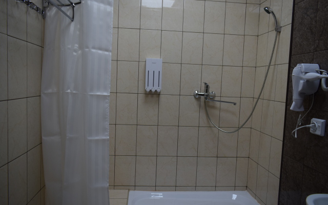 Centr City Hotel