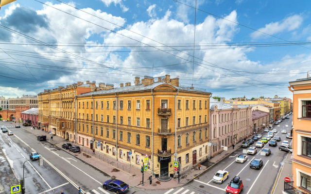 Shikarnaya V Tsentre Goroda Flat