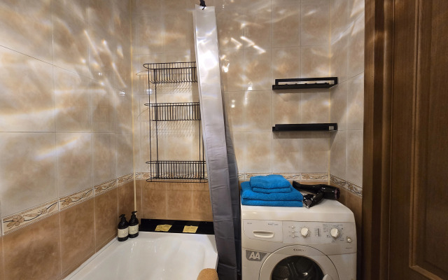 Avrora, 2 Kurskaya 61 Flat