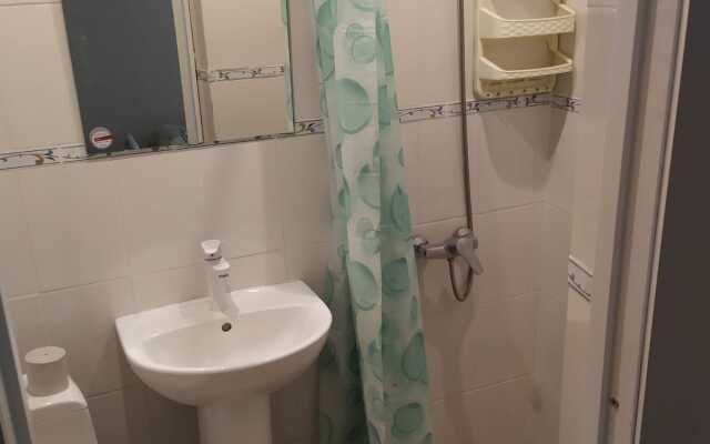 Gostevoy Dom Prigorodnaya 2 Guest House