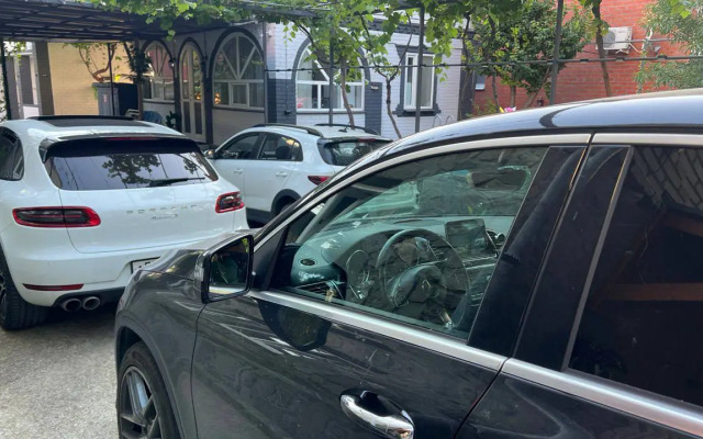 Апартаменты Рафаэлла Изумруд