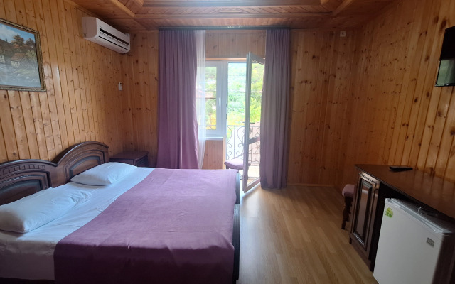 Jason Guest House