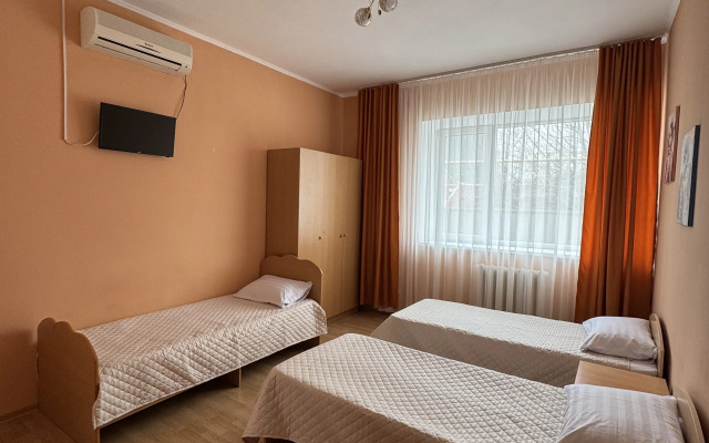 Na Kollektivnoj Guest House