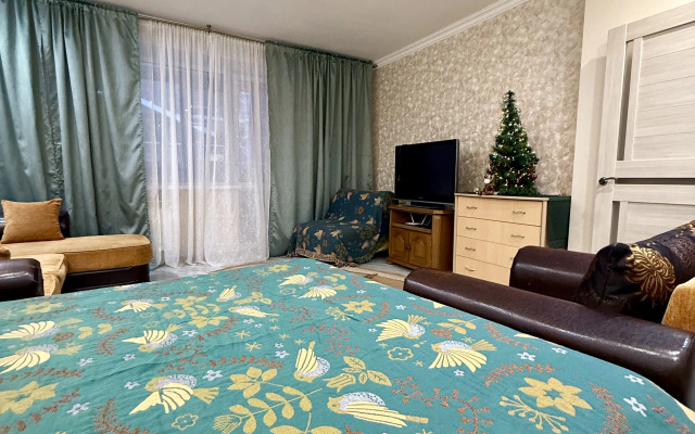 Квартира Уютная однокомнатная на 2 этаже 19-этажного дома