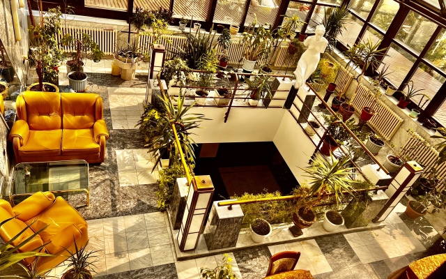 Adriya Hotel