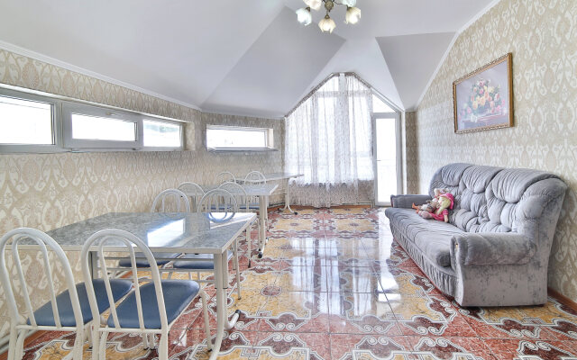 Chernomor Guest House