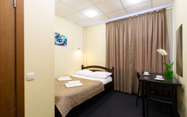Mini Hotel Kashirskiy - Hostel