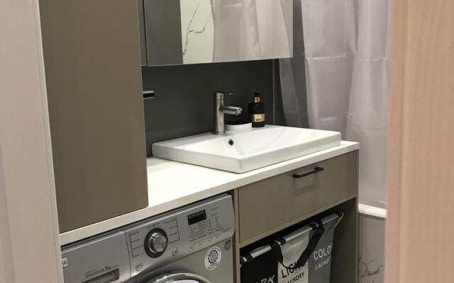 Dvukhkomnatnaya Prospekt Omarova 22 Flat