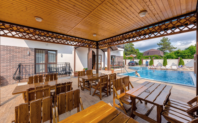 Bariny Hotel