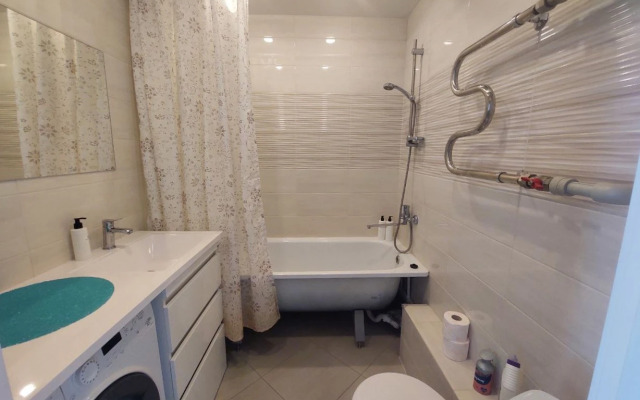 Квартира Olivinn в новом доме на 10 этаже