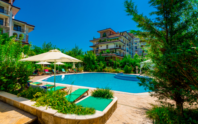 Esteban Apart-Hotel