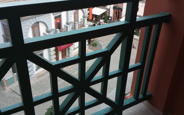 V Gorakh Apartments
