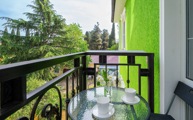 Red Apartments Art Layt Dzhon Apartments