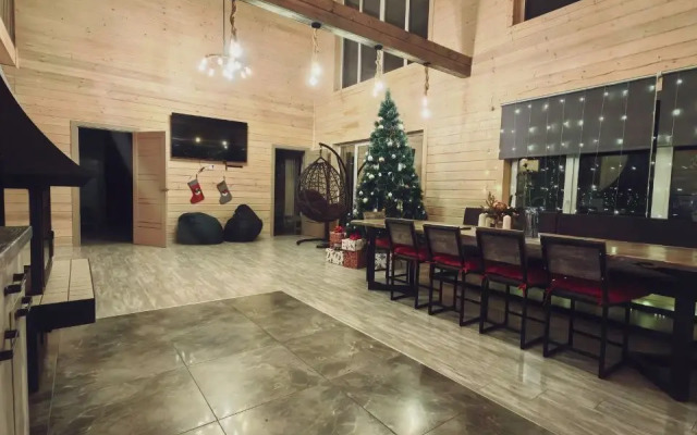 Tikhiy Sosed Guest House
