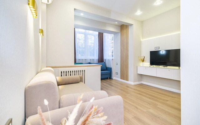 Квартира с Дизайнерским Ремонтом