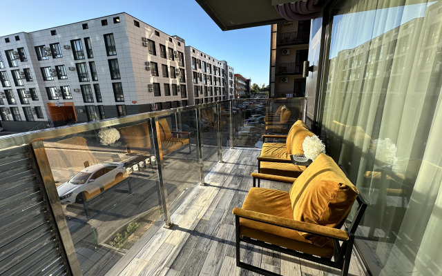 25 Apartments