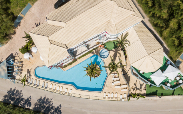 Zante Calinica Hotel
