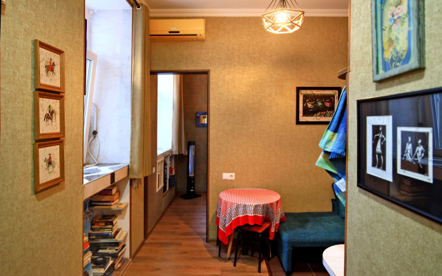 Domik Bibliotekarya Flat