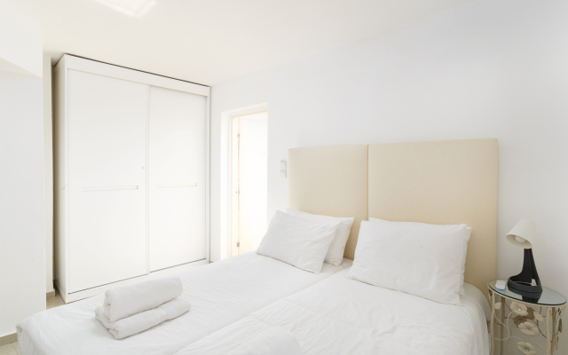 Penthouse With Panoramic View By Feelhome Apartments