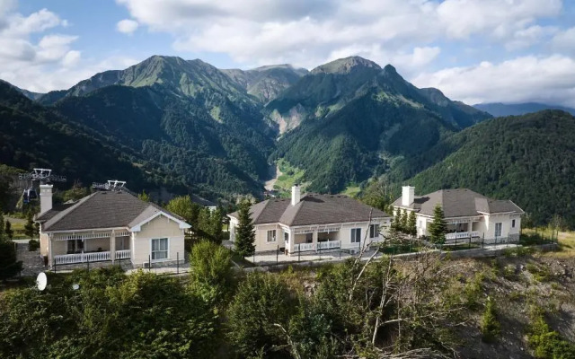 Qafqaz Tufandag Mountain Resort Hotel