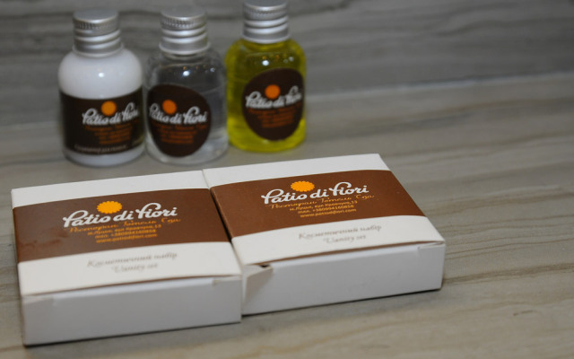 Отель Patio Di Fiori