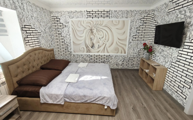 Na Krasnoy Armii 136/10 Apartments