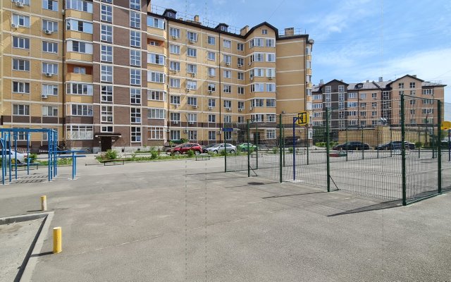 Na ulice Truzhenikov 39/3s2 Apartments