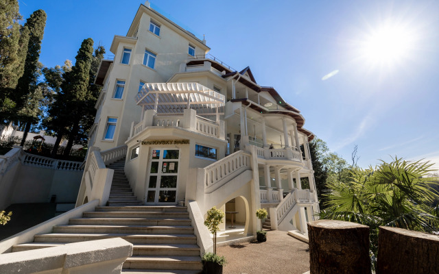 Ranovsky Park Hotel on Deputatskaya