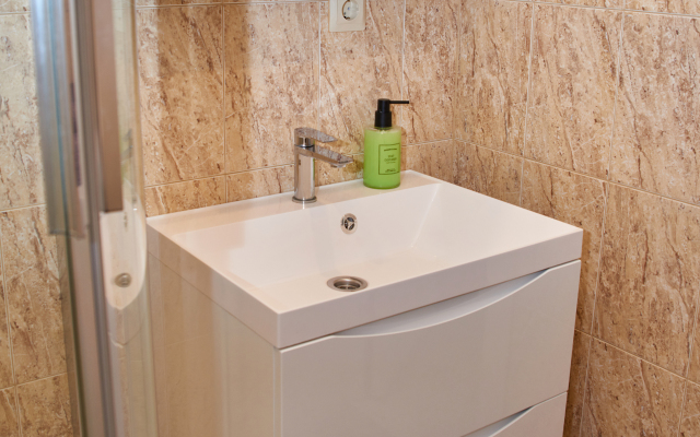 Апартаменты VIAHOME на Фастовской