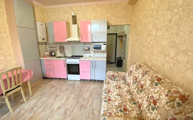 Na Vinogradnoy Ulitse 188A Flat