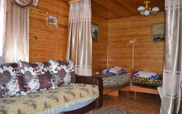 Bajkal-Lotsman Guest House