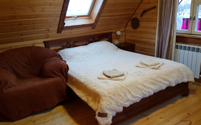 Двухместный номер Мансарда с балконом и с красивым видом из окна — фото 2