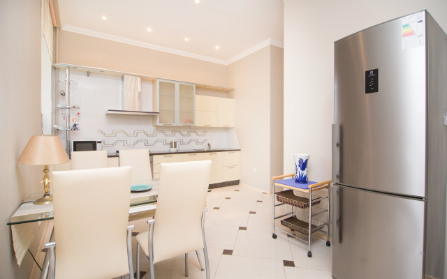 Апартаменты у реки Фонтанка рядом с Невским проспектом